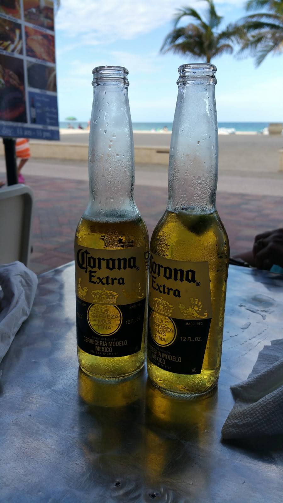 Blue Wave Argentinian Cuisine | restaurant | 901 N Broadwalk, Hollywood, FL 33019, USA | 9545443874 OR +1 954-544-3874