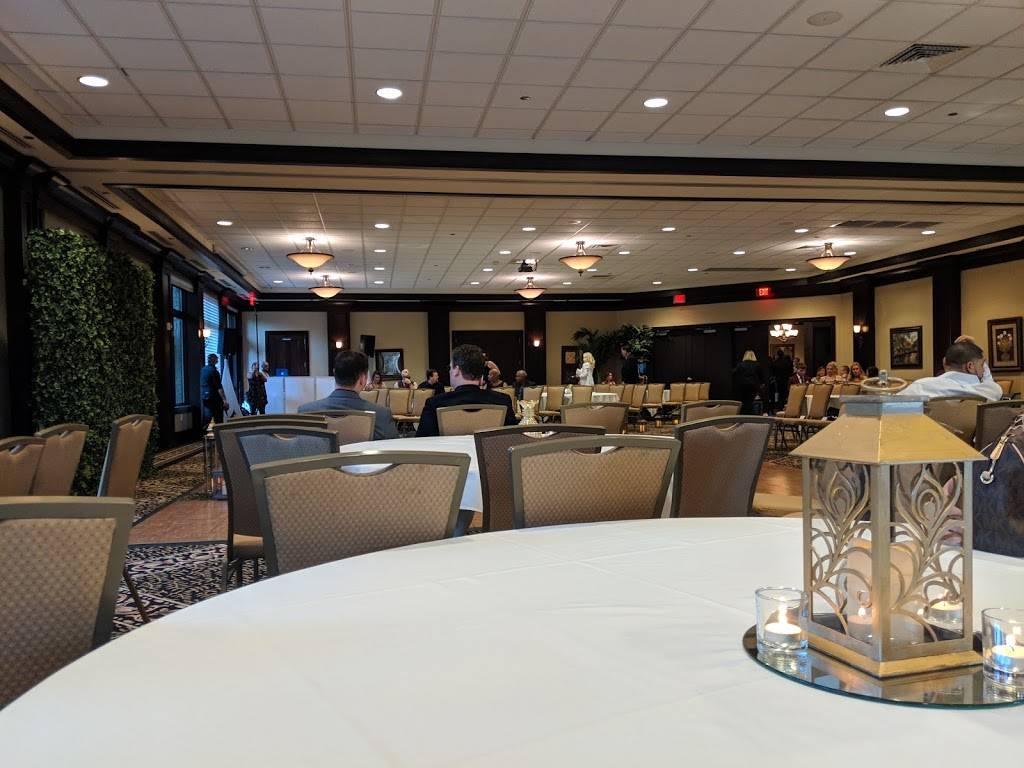 Coyote Ridge Golf Club | restaurant | 1640 W Hebron Pkwy, Carrollton, TX 75010, USA | 9723950786 OR +1 972-395-0786