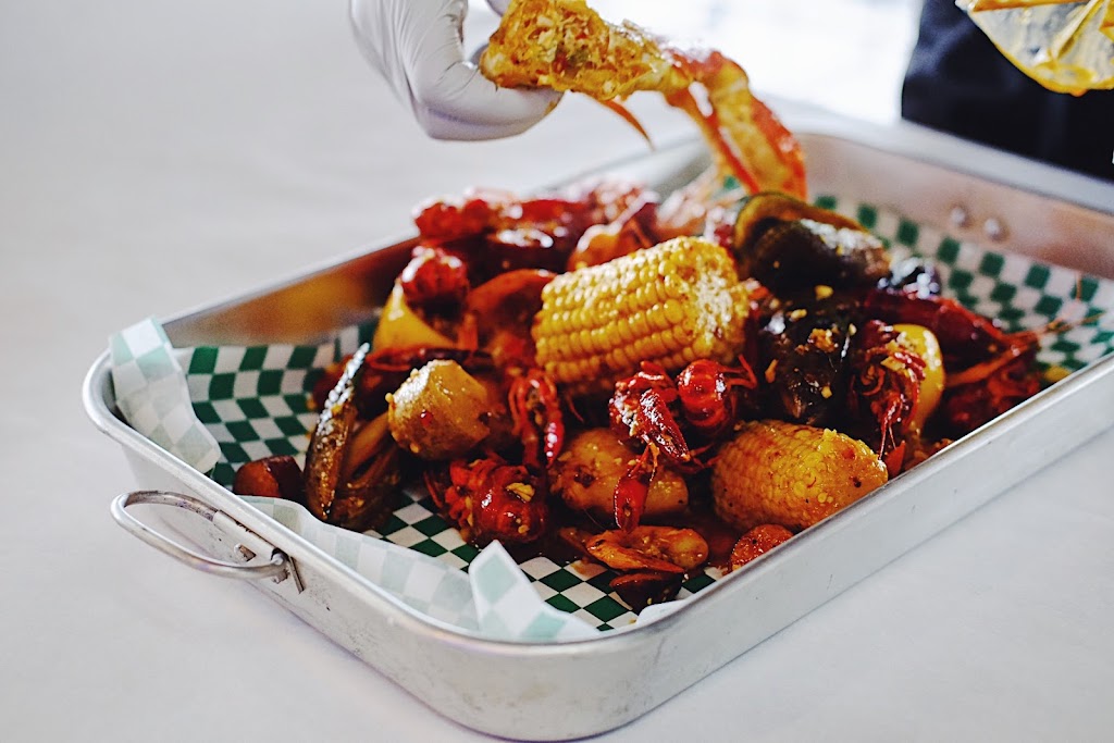 Cajun Boil Express | restaurant | 14333 Beach Blvd #101, Jacksonville, FL 32250, USA | 9045030151 OR +1 904-503-0151