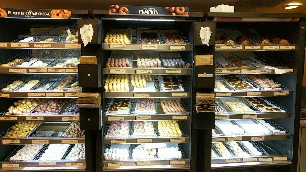 Dunkin | bakery | 2621 Manchester Expy, Columbus, GA 31904, USA | 7063238000 OR +1 706-323-8000