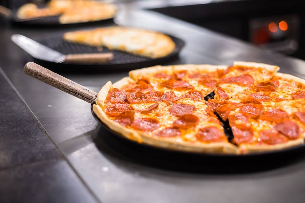 Pizza Inn | restaurant | 2001 Woodruff Rd, Greenville, SC 29607, USA | 8642810929 OR +1 864-281-0929