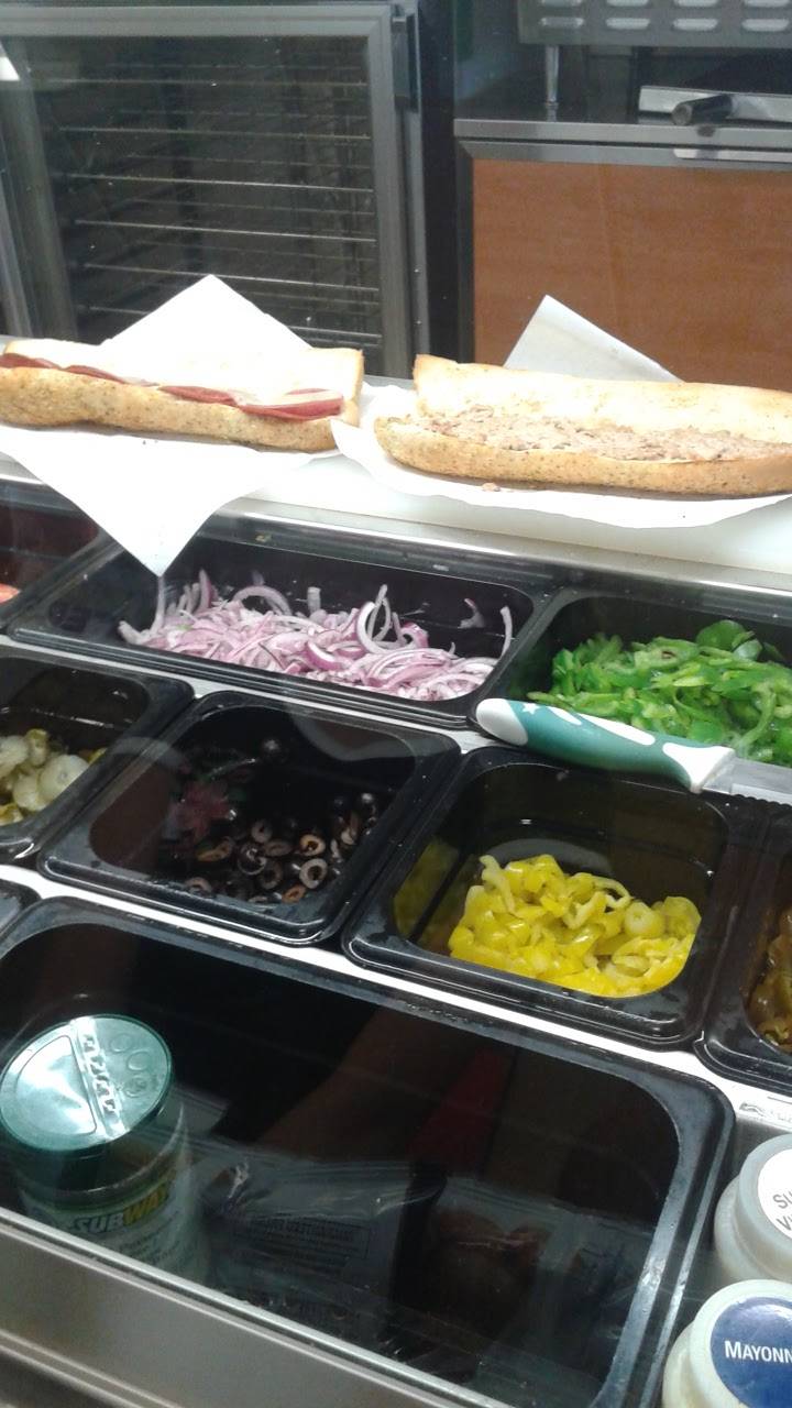 Subway | restaurant | 6542 Collins Ave, Miami Beach, FL 33141, USA | 3057638485 OR +1 305-763-8485