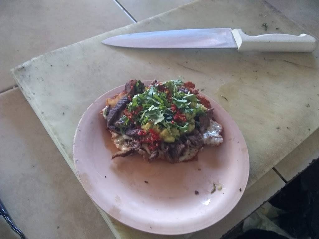 BIRRIERIA Los angelitos | restaurant | Panamericana 7, Panamericano, 22647 Tijuana, B.C., Mexico | 016642010208 OR +52 664 201 0208