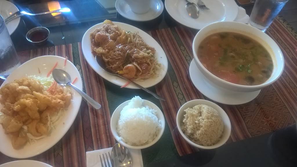 Thai Village | restaurant | 1277 Kaahumanu St #98, Aiea, HI 96701, USA | 8084881288 OR +1 808-488-1288