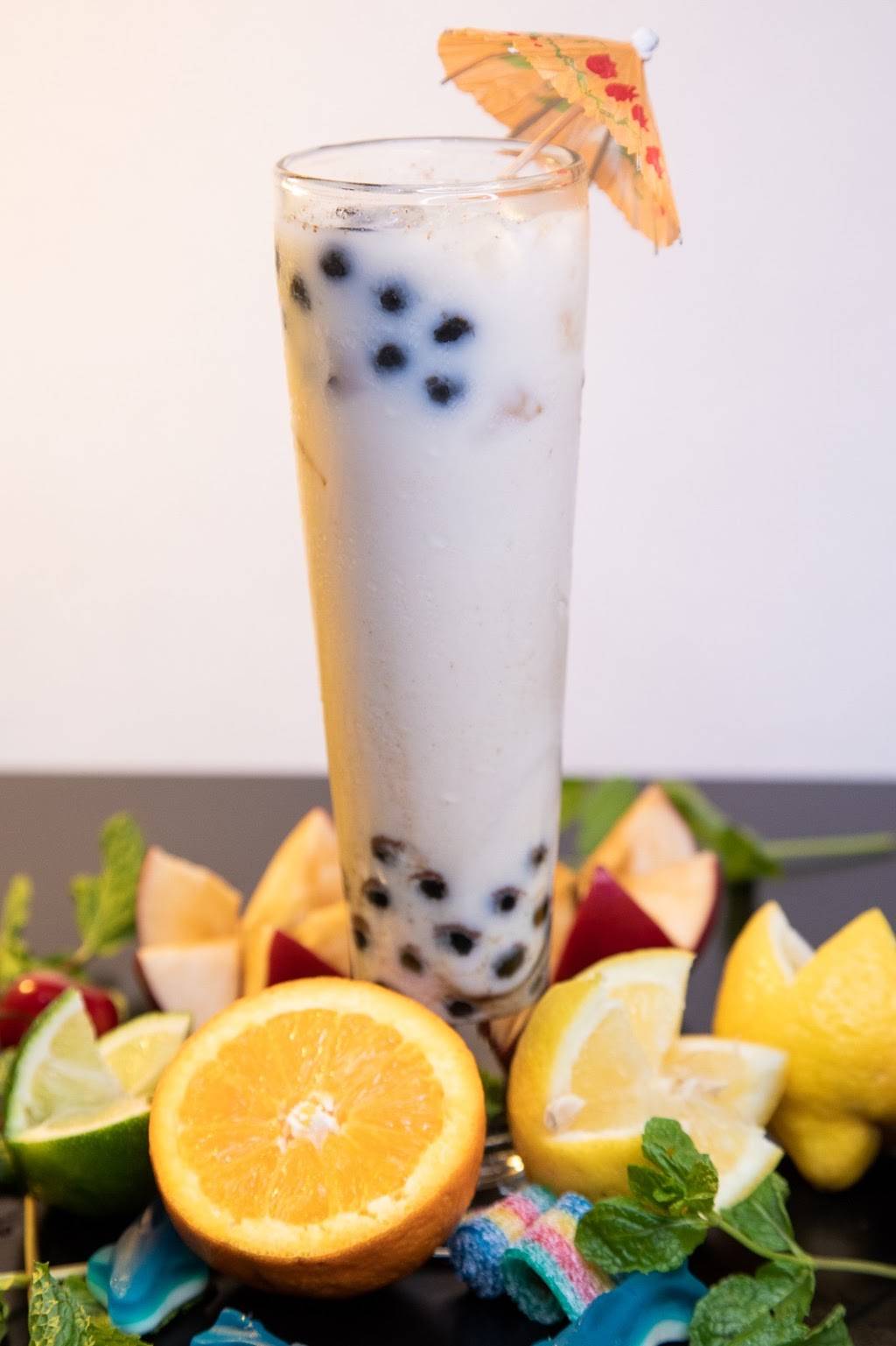 Doha LIC Bar, Restaurant & Lounge | night club | 3834 31st St, Queens, NY 11101, USA | 3474438355 OR +1 347-443-8355