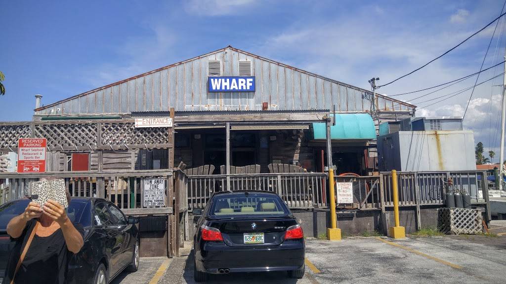 The Wharf Restaurant | restaurant | 2001 Pass a Grille Way, St Pete Beach, FL 33706, USA | 7273679469 OR +1 727-367-9469