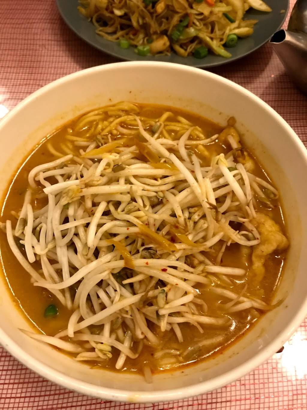 East Street Cafe | restaurant | 50 Massachusetts Ave NE, Washington, DC 20002, USA | 2023716788 OR +1 202-371-6788