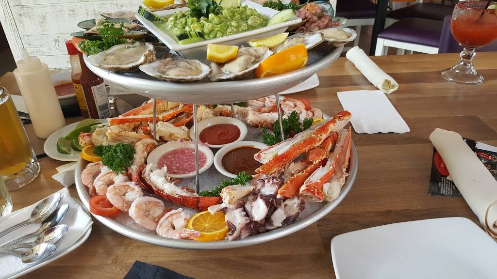 Karinas Mexican Seafood | restaurant | 2015 Birch Rd #710, Chula Vista, CA 91915, USA | 6195914444 OR +1 619-591-4444