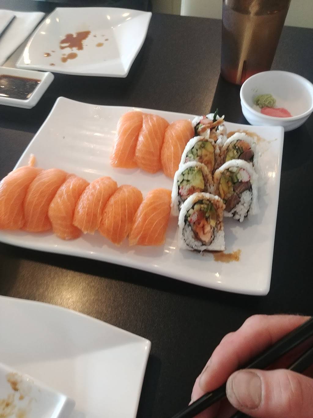 M C Sushi Restaurant | restaurant | 9225 ON-93, Midland, ON L4R 4K4, Canada | 7055266788 OR +1 705-526-6788