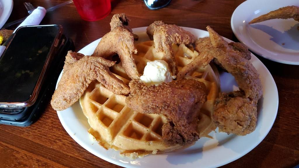 Kikis Chicken and Waffles | restaurant | 7001 Parklane Rd, Columbia, SC 29223, USA | 8036995422 OR +1 803-699-5422