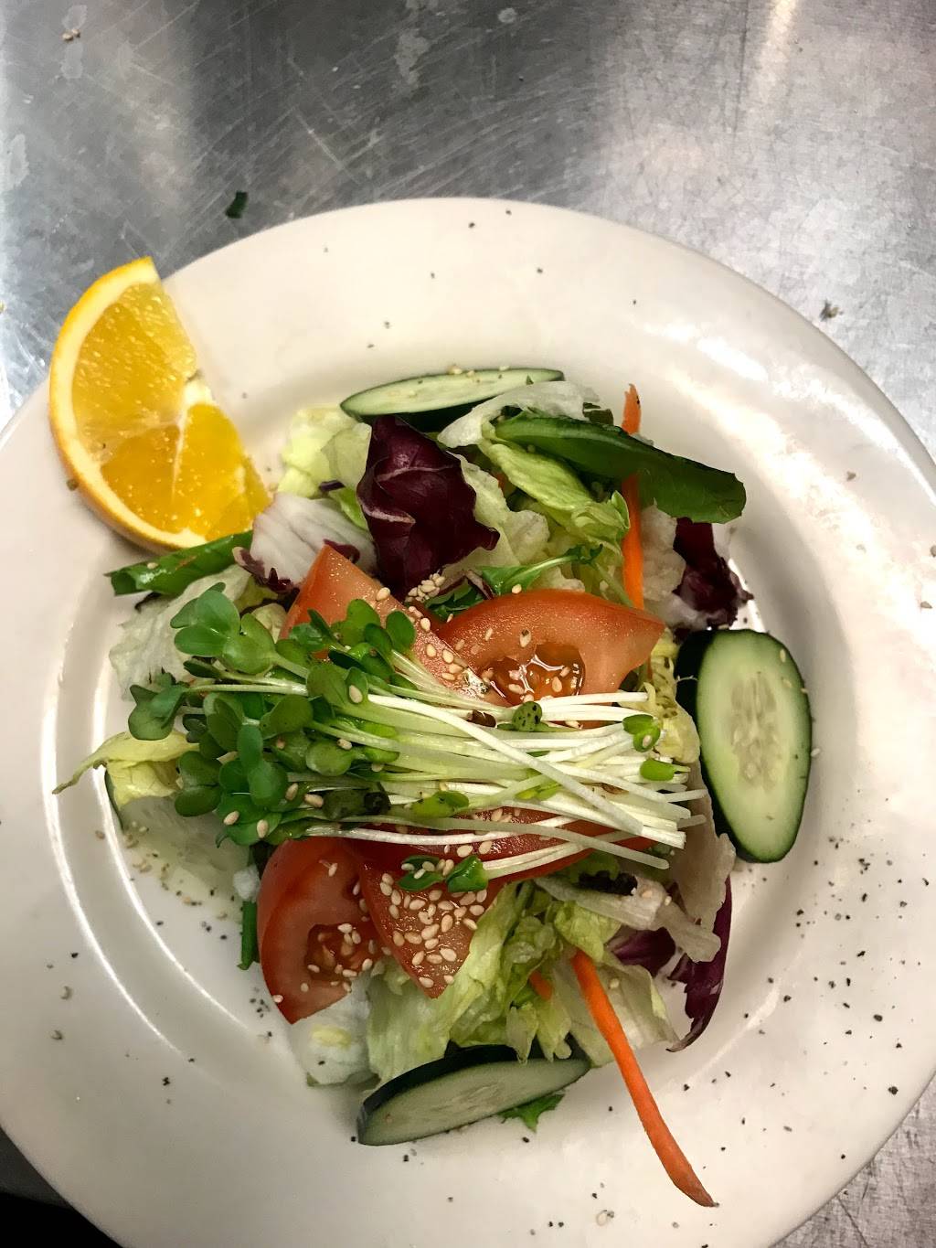 Niko Niko Sushi | restaurant | 8586, 12731 Towne Center Dr # F, Cerritos, CA 90703, USA | 5628652949 OR +1 562-865-2949