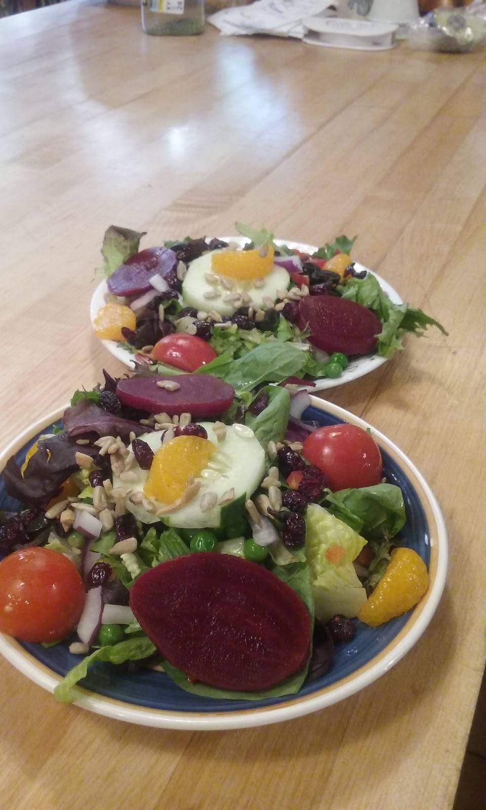 Farm House Café & Tea Room | cafe | 5171 Bean Blossom Rd, Nineveh, IN 46164, USA | 8129882004 OR +1 812-988-2004