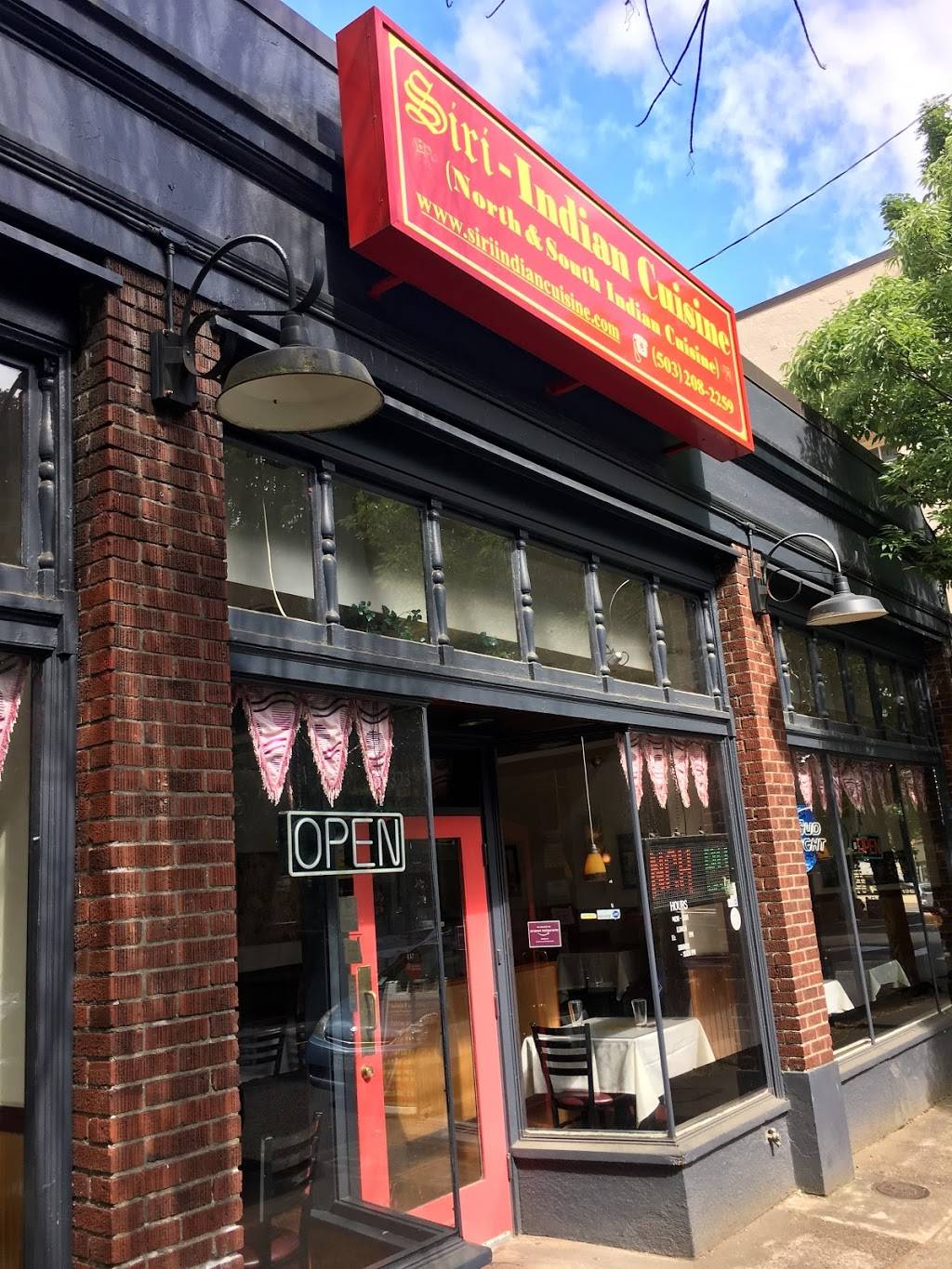 Siri Indian Cuisine | restaurant | 1323 NW 23rd Ave, Portland, OR 97210, USA | 5032082259 OR +1 503-208-2259
