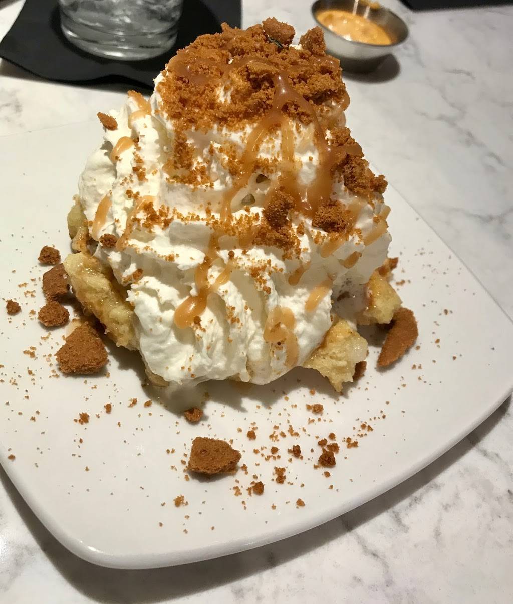 Taste of Belgium - Rookwood | restaurant | 3825 Edwards Rd, Cincinnati, OH 45209, USA | 5133965800 OR +1 513-396-5800