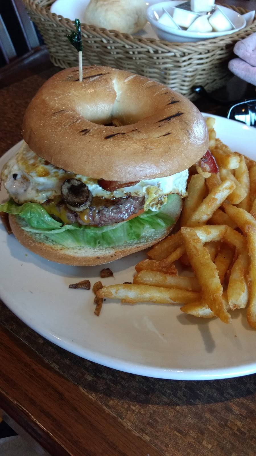 Jelly Pancake House | restaurant | 936 Joliet St, Dyer, IN 46311, USA | 2198653200 OR +1 219-865-3200