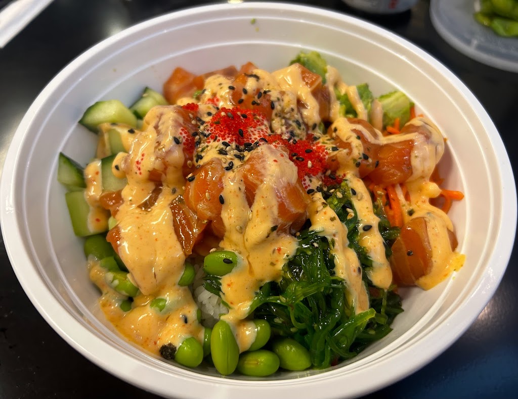 Wave Sushi | restaurant | 200 South 6th St, Minneapolis, MN 55402, USA | 6512521971 OR +1 651-252-1971