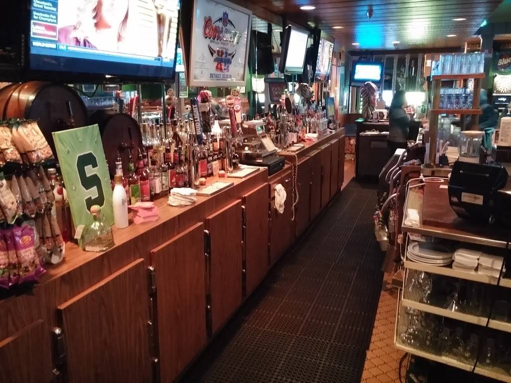SandBaggers Sports Bar and Grill | restaurant | 25615 Van Dyke Ave, Center Line, MI 48015, USA | 5867595900 OR +1 586-759-5900
