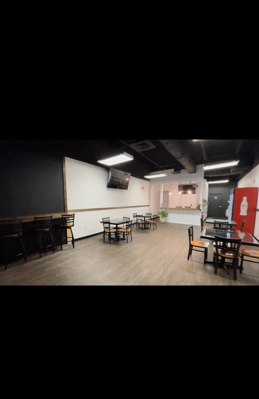 Pizzeria Napoli | restaurant | 1987 Hendersonville Rd Suite G, Asheville, NC 28803, USA | 8286761405 OR +1 828-676-1405