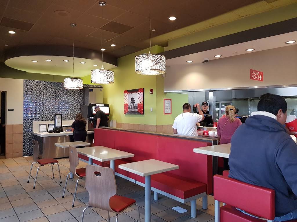 Panda Express | restaurant | 4645 4000 W space a1, West Valley City, UT 84120, USA | 8019687268 OR +1 801-968-7268
