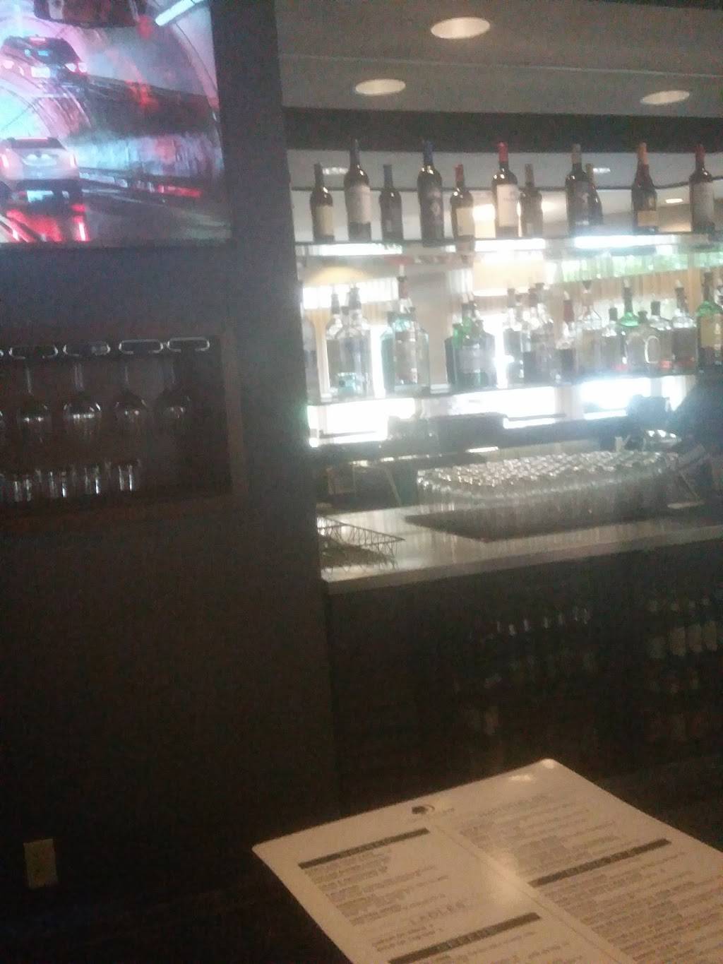 Eden’s Landing | restaurant | 890 Elkridge Landing Rd, Linthicum Heights, MD 21090, USA | 4108598400 OR +1 410-859-8400