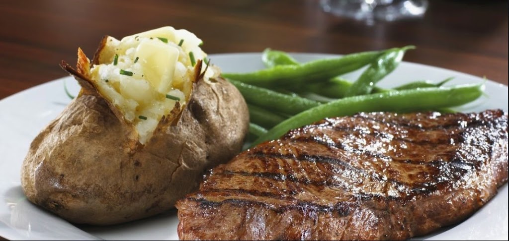 Cracked Egg Cafe | restaurant | 3110 Whipple Ave NW, Canton, OH 44718, USA | 3309158694 OR +1 330-915-8694