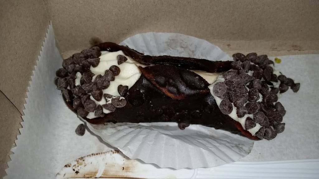 Pizza Roma | restaurant | 1092 Chalkstone Ave, Providence, RI 02908, USA | 4012722700 OR +1 401-272-2700