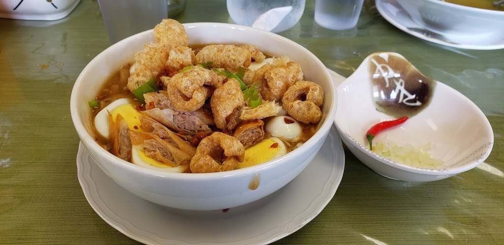 Lovely Pao | restaurant | 756 Wilson Ave, North York, ON M3K 1E2, Canada | 6473488856 OR +1 647-348-8856