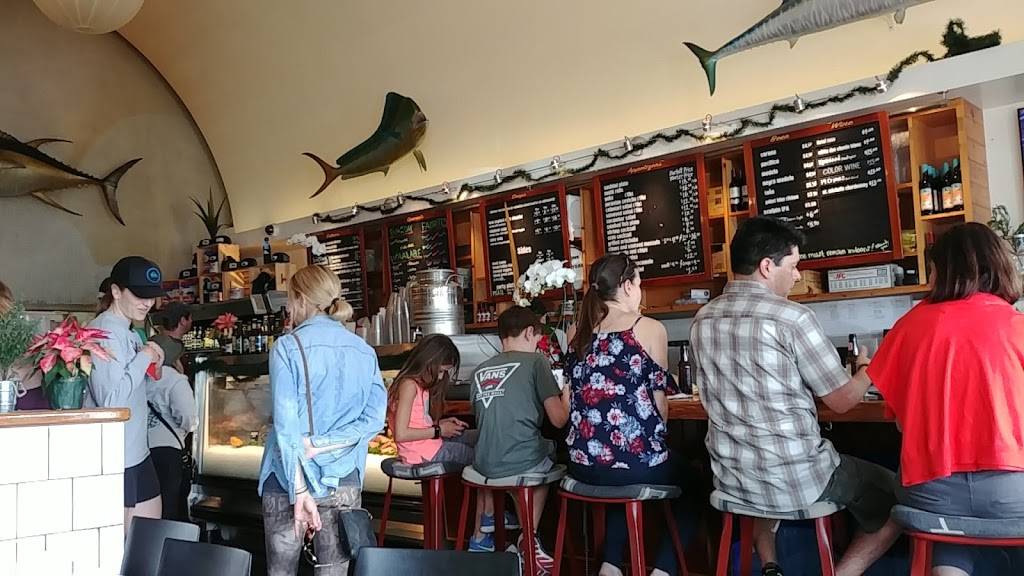 Bear Flag Fish Company- Crystal Cove | restaurant | 7972 E Pacific Coast Hwy, Newport Beach, CA 92657, USA | 9497158899 OR +1 949-715-8899