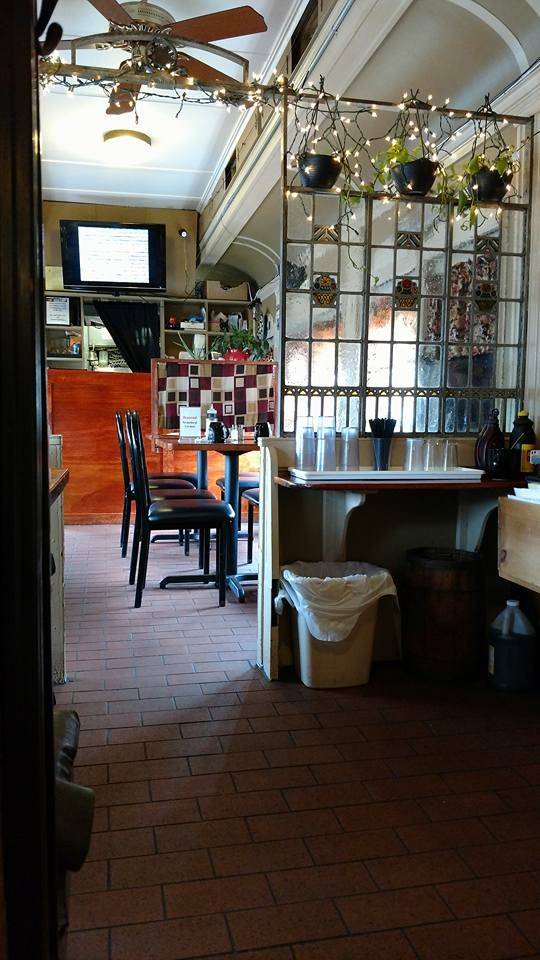 Railway Cafe | restaurant | 938 Lees River Ave, Somerset, MA 02726, USA | 5086179403 OR +1 508-617-9403