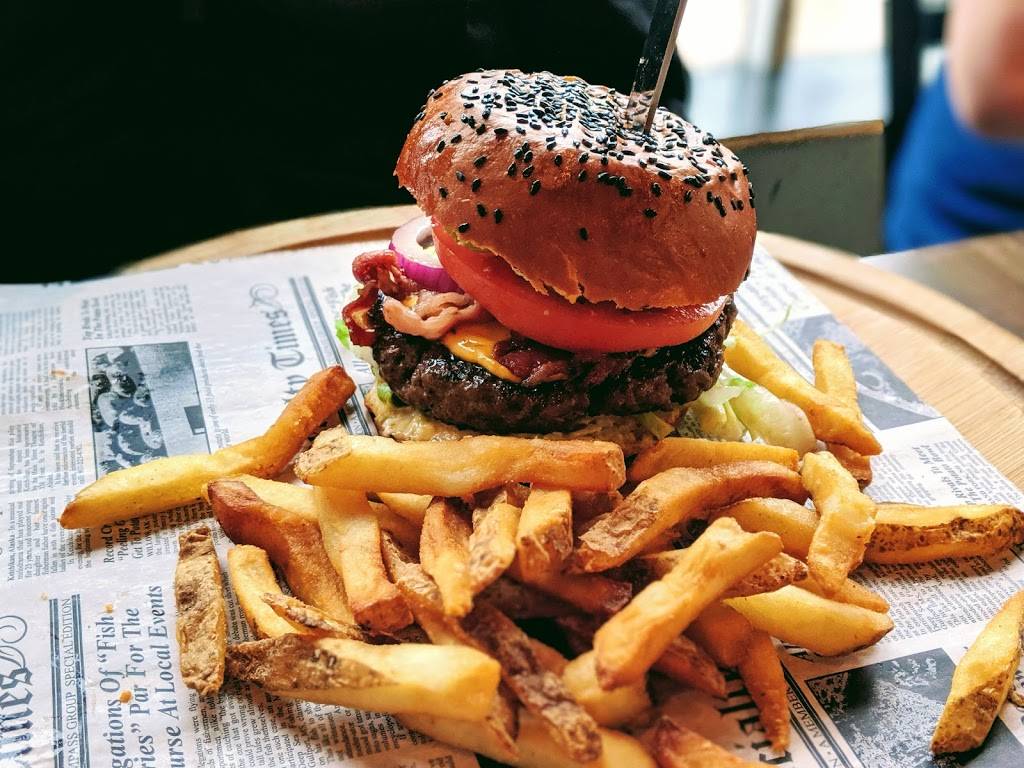 The Butchers Grille & Market | restaurant | 22713 Michigan Ave, Dearborn, MI 48124, USA | 3134360055 OR +1 313-436-0055