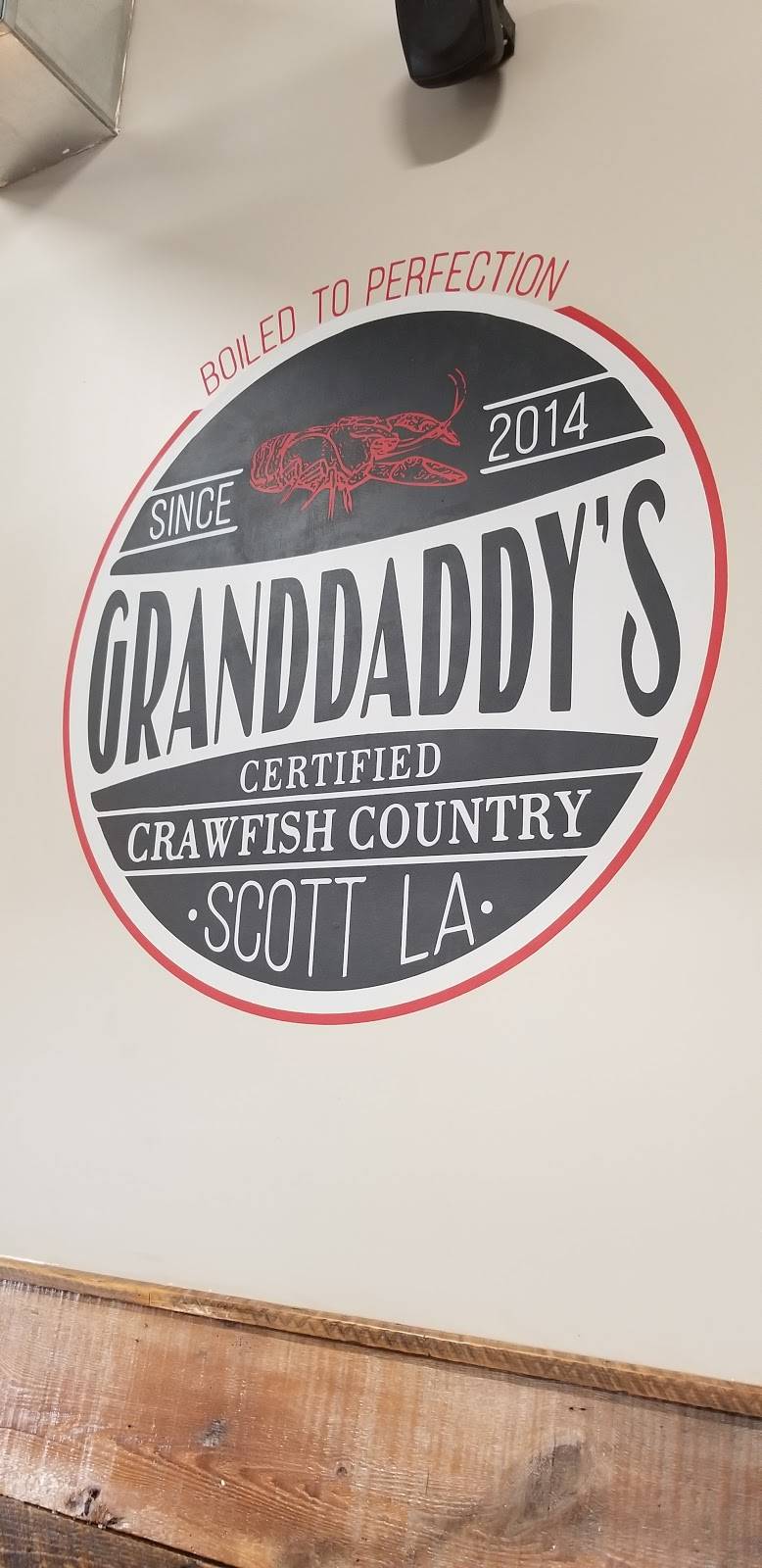 Granddaddy’s Crawfish | restaurant | 2725 W Willow St, Scott, LA 70583, USA | 3372653770 OR +1 337-265-3770
