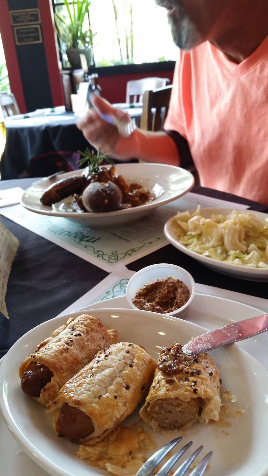 Meg O’Malleys Restaurant & Irish Pub | restaurant | 812 E New Haven Ave, Melbourne, FL 32901, USA | 3219525510 OR +1 321-952-5510