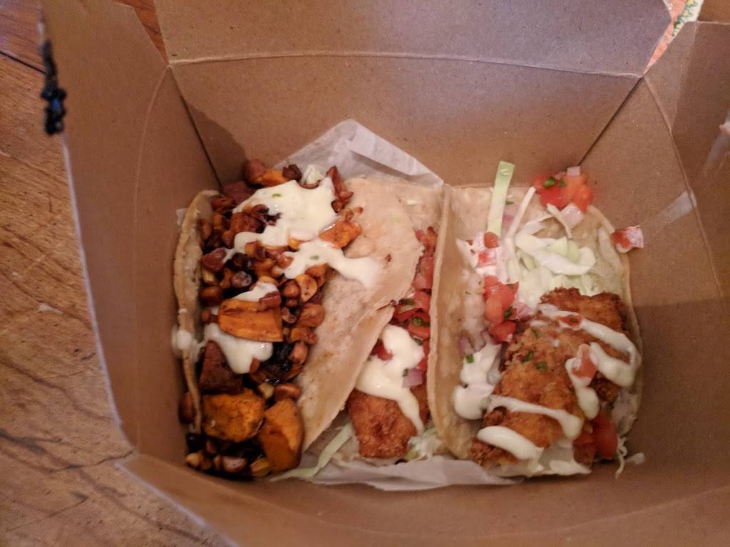 Mattitaco | restaurant | 10560 Main Rd, Mattituck, NY 11952, USA | 6312987826 OR +1 631-298-7826