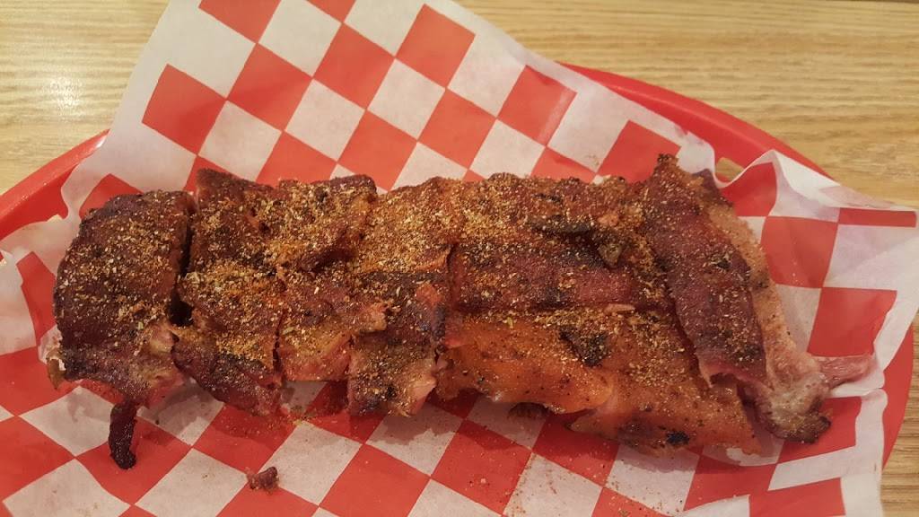 Fatbacks Barbecue | restaurant | 1334 Linden Ave, Dayton, OH 45410, USA | 9372547427 OR +1 937-254-7427
