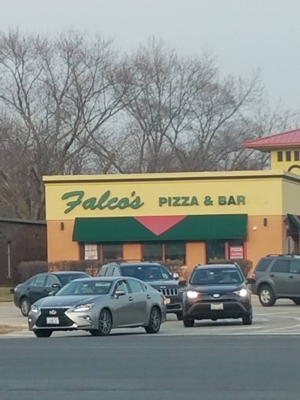 Falcos Pizza | restaurant | 16W561 S Frontage Rd, Burr Ridge, IL 60527, USA | 6306544644 OR +1 630-654-4644