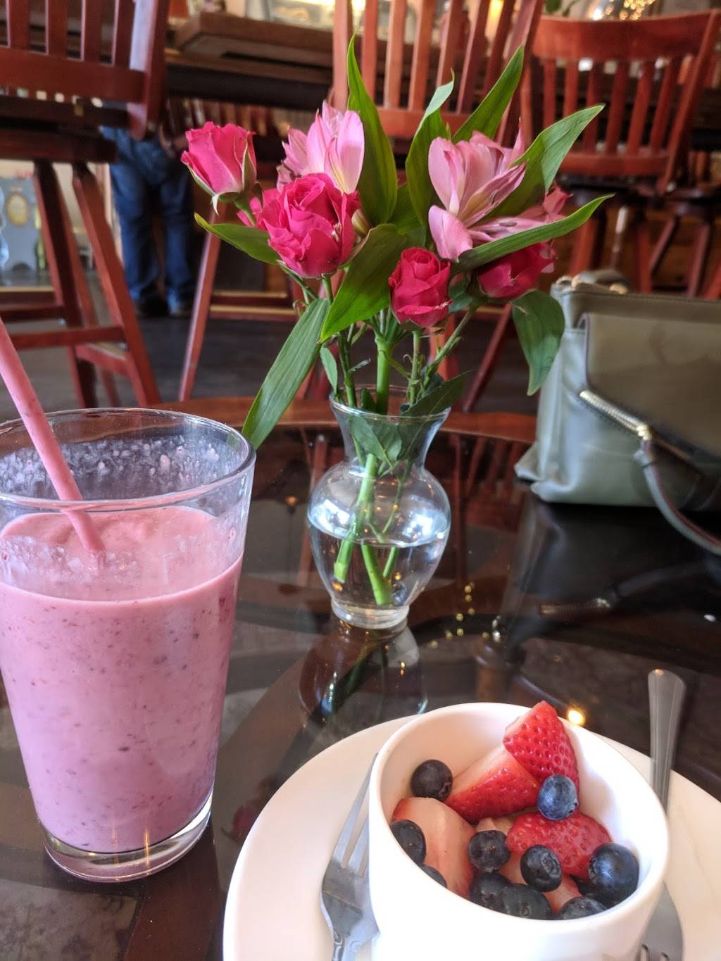 Lake House Cafe | cafe | 8 White Deer Plaza, Sparta, NJ 07871, USA | 8622199804 OR +1 862-219-9804