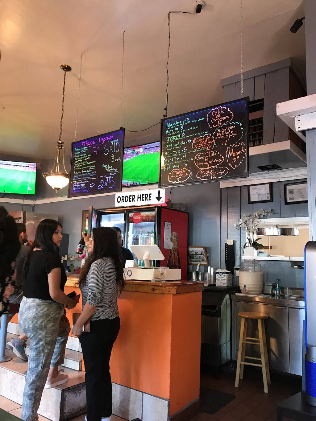 Tacos Pipeye | restaurant | 3281, 217 N Milpas St, Santa Barbara, CA 93103, USA | 8057708979 OR +1 805-770-8979