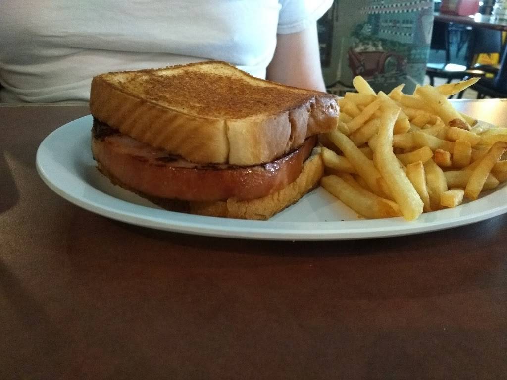 Lollies Cafe | cafe | 1775 N Market St, Sparta, IL 62286, USA | 6184433500 OR +1 618-443-3500