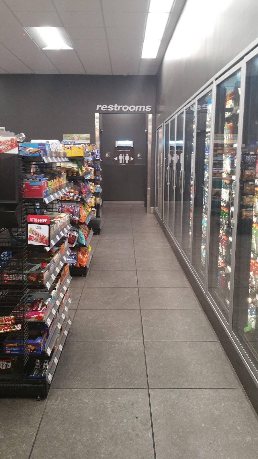 Thorntons Gas Station | bakery | 1351 34th St N, St. Petersburg, FL 33713, USA | 7273210568 OR +1 727-321-0568