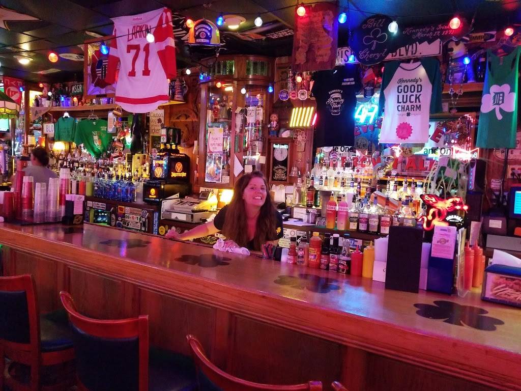 Kennedys Irish Pub | restaurant | 1055 W Huron St, Waterford Twp, MI 48328, USA | 2486811050 OR +1 248-681-1050
