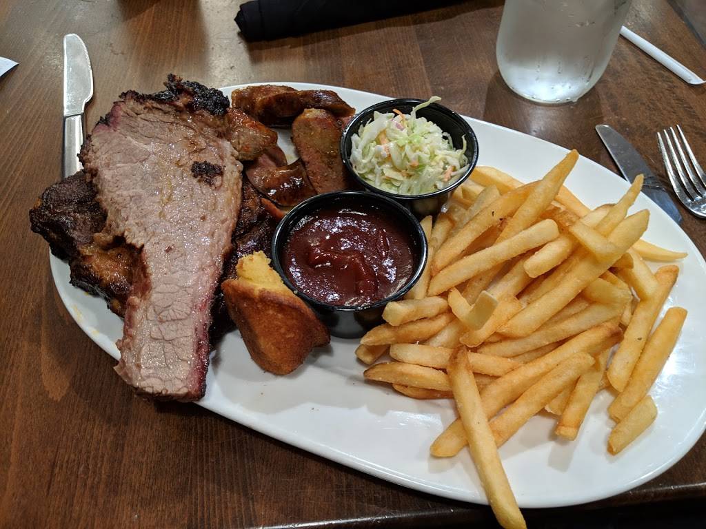 Pork & Pickle | restaurant | 601 Brasilia Ave, Kansas City, MO 64153, USA | 8162435237 OR +1 816-243-5237