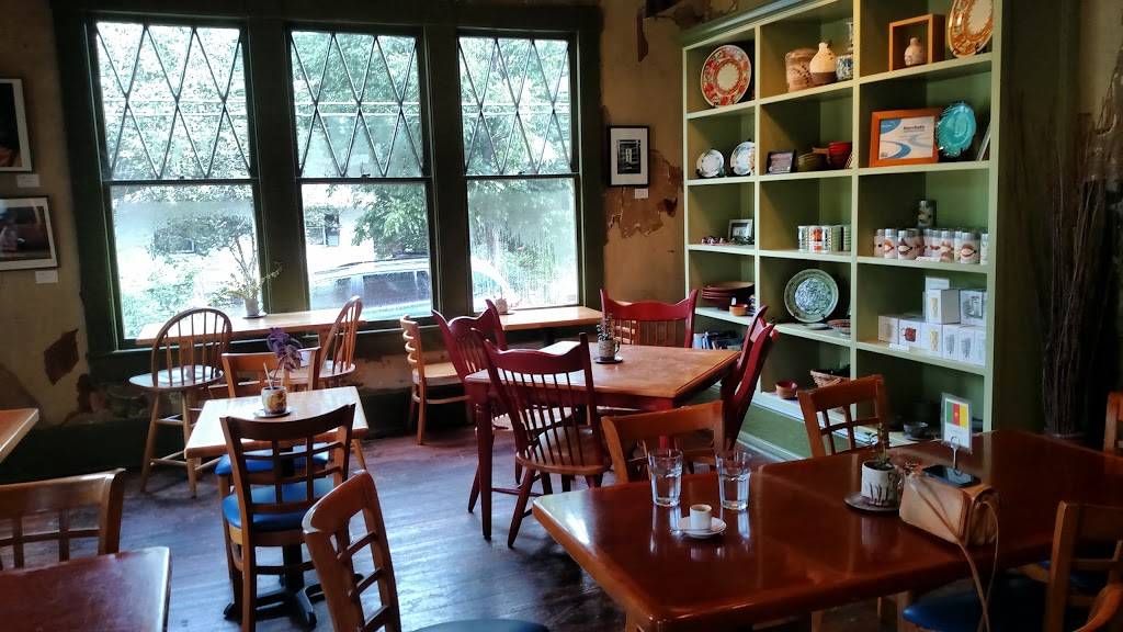 Donderos Kitchen | cafe | 590 N Milledge Ave, Athens, GA 30601, USA | 7063548688 OR +1 706-354-8688