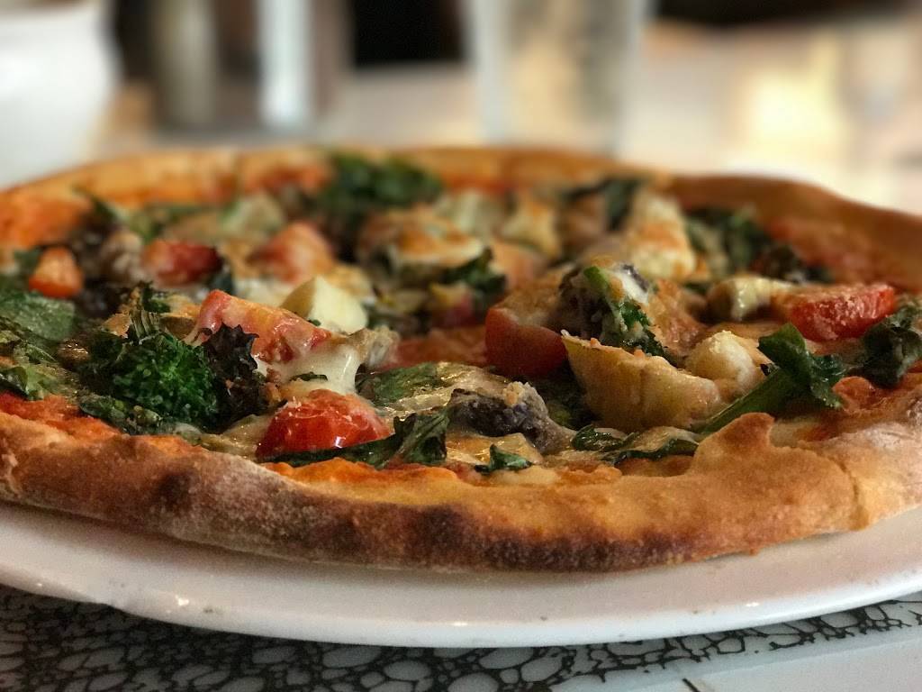 Brasserie La Vie French Cuisine | restaurant | 4 Central Terminal Area, Jamaica, NY 11430, USA | 7186566210 OR +1 718-656-6210