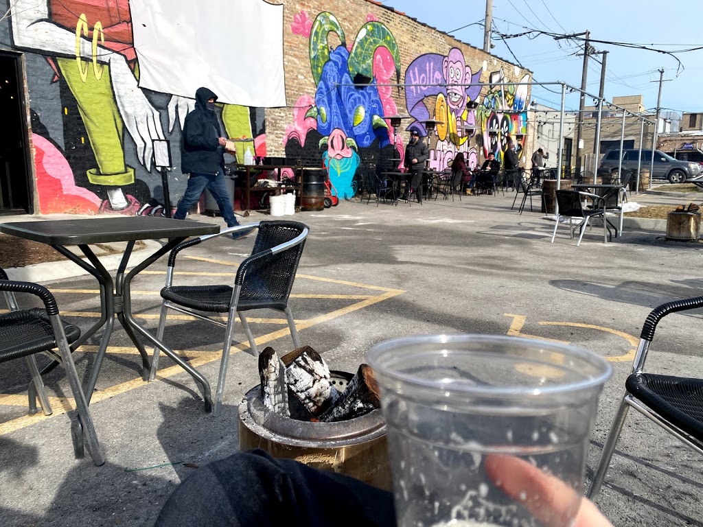 District Brew Yards | restaurant | 417 N Ashland Ave, Chicago, IL 60622, USA | 7732951270 OR +1 773-295-1270