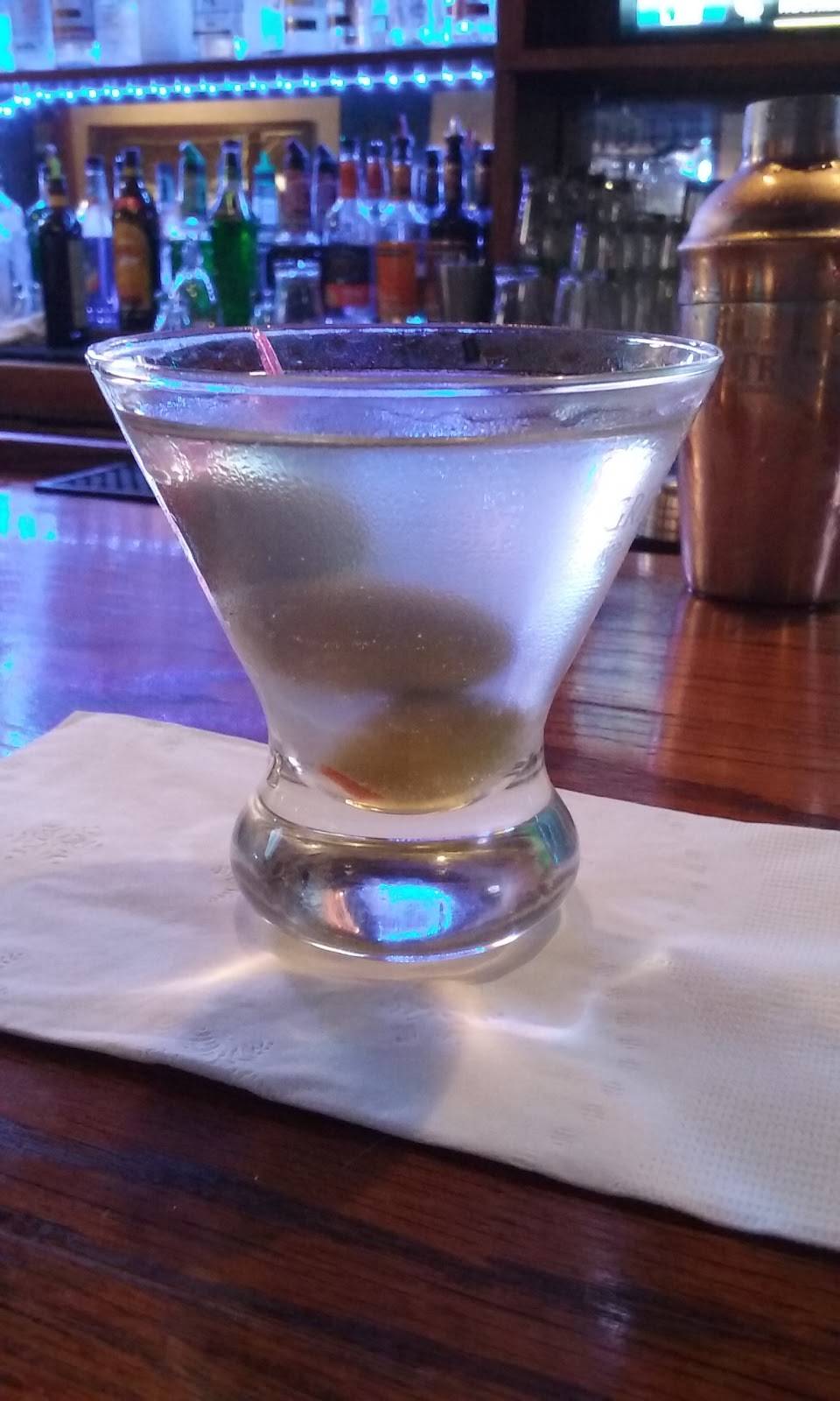 Magpies Grill | restaurant | 1438 Foothill Blvd, La Cañada Flintridge, CA 91011, USA | 8187902348 OR +1 818-790-2348