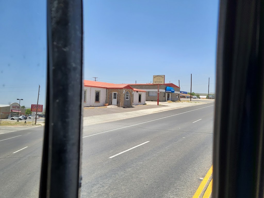 Isabellas | restaurant | 204 E 6th St, Iraan, TX 79744, USA | 4326392300 OR +1 432-639-2300