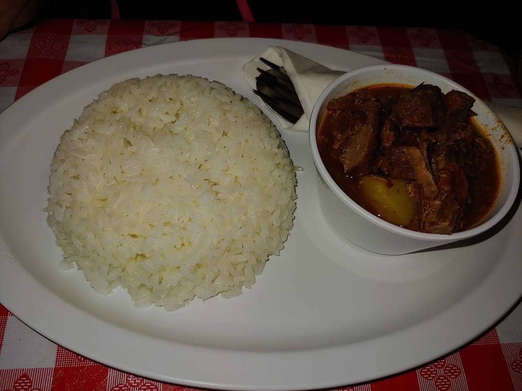 El Mondonguito | restaurant | 221 Dudley St, Roxbury, MA 02119, USA | 6175223672 OR +1 617-522-3672