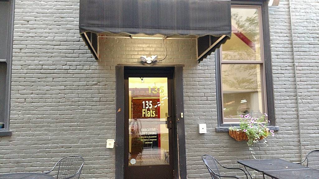 Barrel 135 | restaurant | 135 W 3rd St, Williamsport, PA 17701, USA | 5703227131 OR +1 570-322-7131