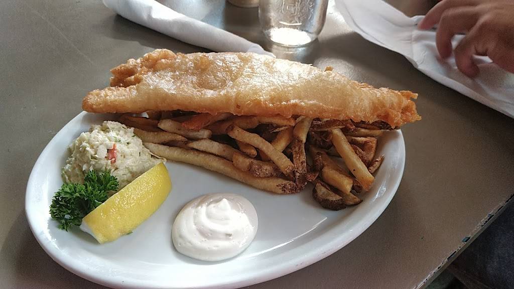 Duffys Famous Fish & Chips | restaurant | 151 High St, Southampton, ON N0H 2L0, Canada | 5197975972 OR +1 519-797-5972