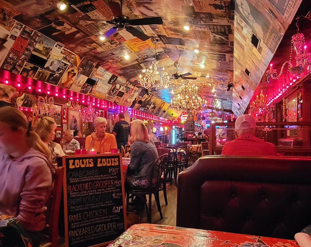Louis Louis | restaurant | 35 Mussett Bayou Rd, Santa Rosa Beach, FL 32459, USA | 8502671500 OR +1 850-267-1500